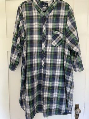 Woolrich Vintage Plaid V Neck Button Front Long Sleeve Shirt Dress Knee Length